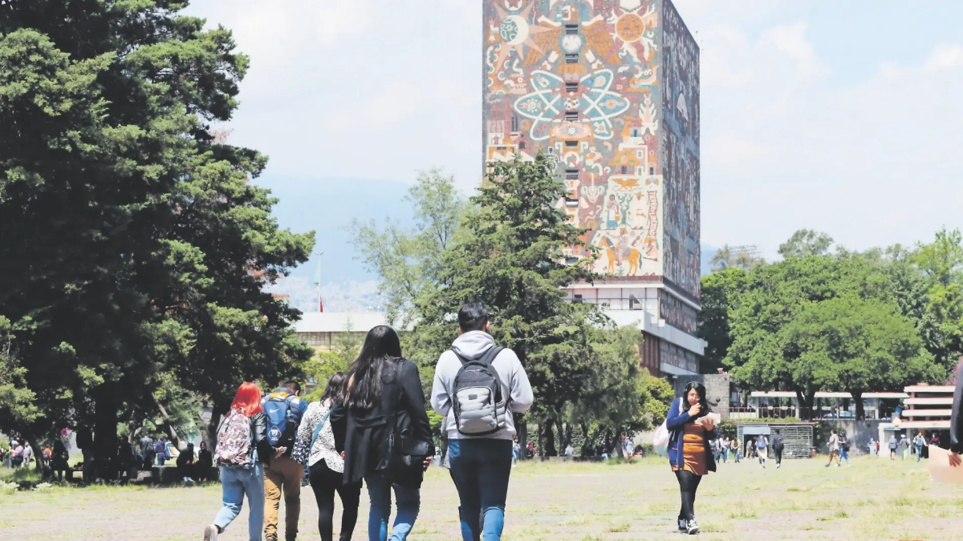 Recortarán presupuesto de la UNAM